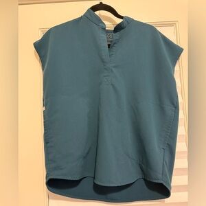 Figs V-Neck Scrub Top in Teal